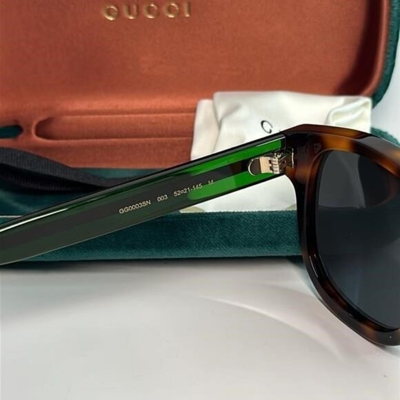 Gucci Tortoiseshell Sunglasses with Red and Green Stripes - Picture 4 of 13